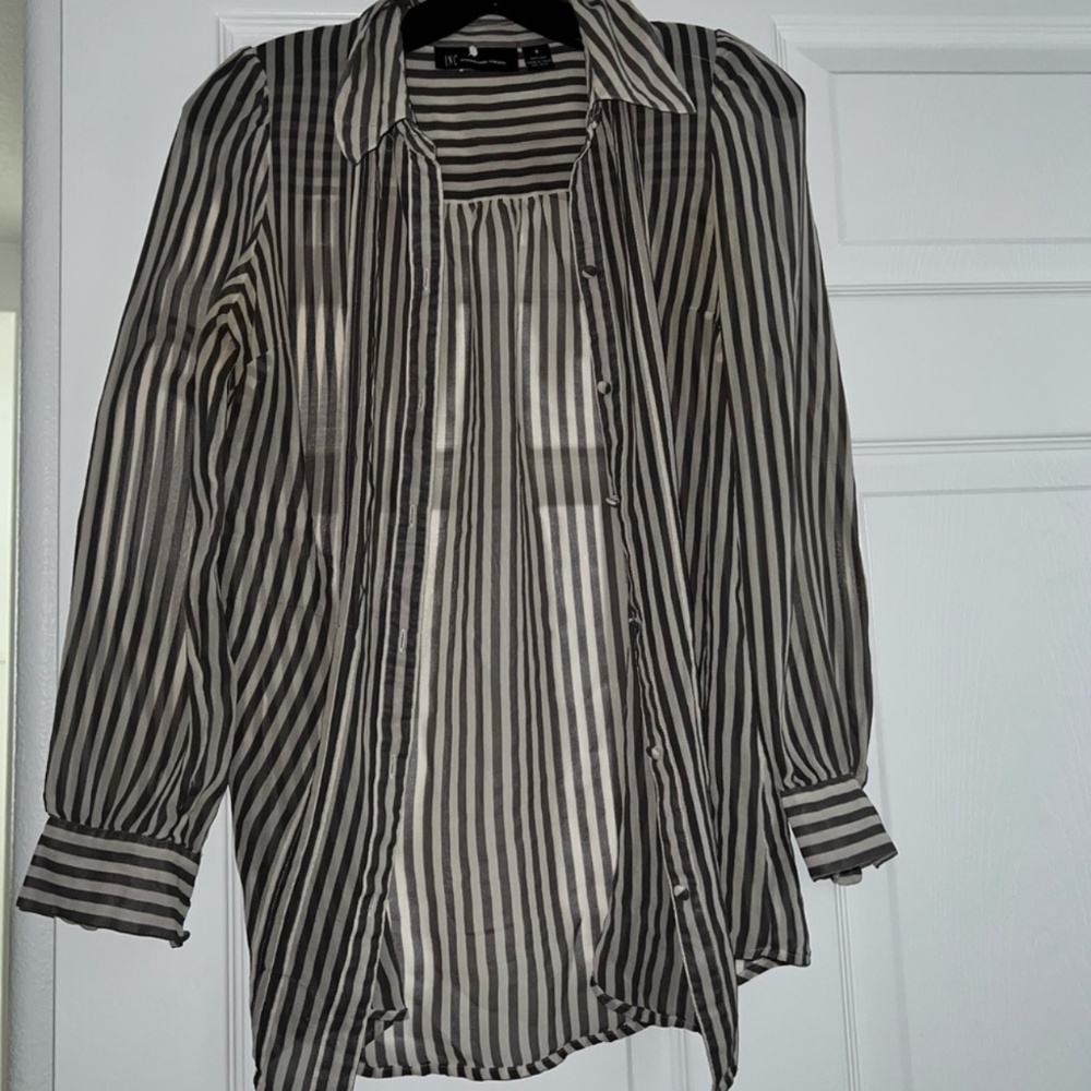 Preloved sheer INC button up blouse size 6